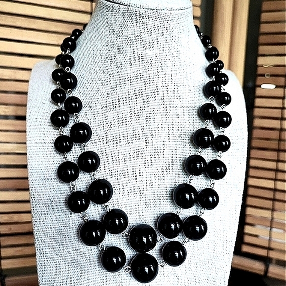 Jet Black Glass Beaded Caged Prong Set Beaded Silver Tone Balls Vintage Necklace - Picture 16 of 16